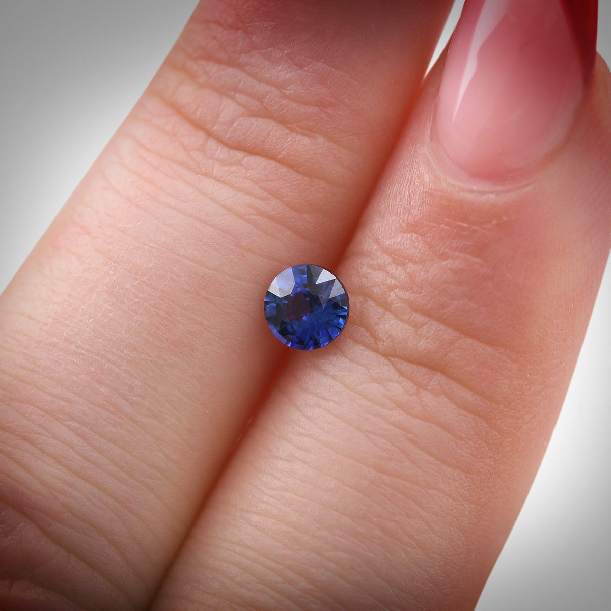 Runder Saphir | 0,59 ct | Blau | Ref. 711490