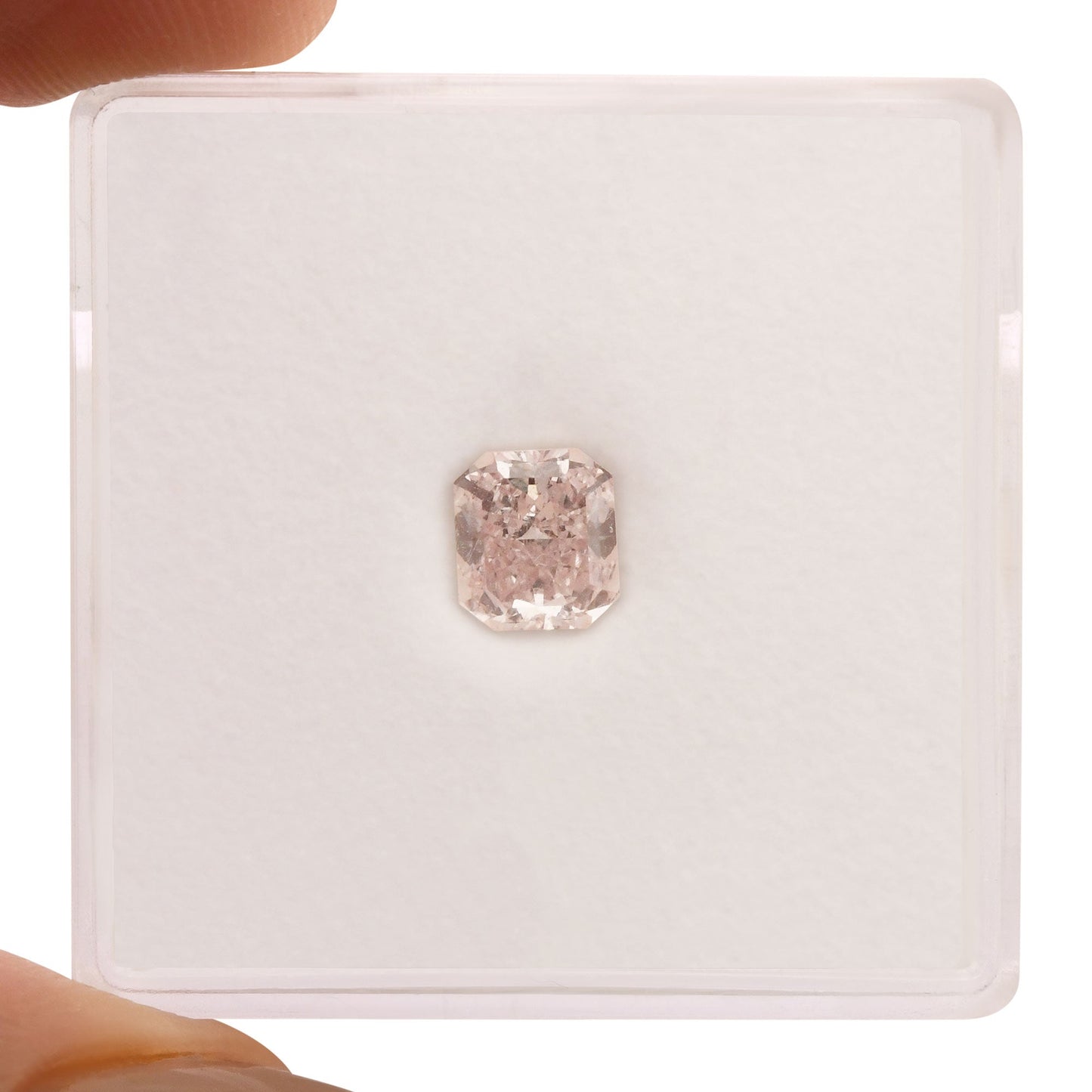 0,65 Karat sehr hellrosa strahlender Diamant VS1 GIA