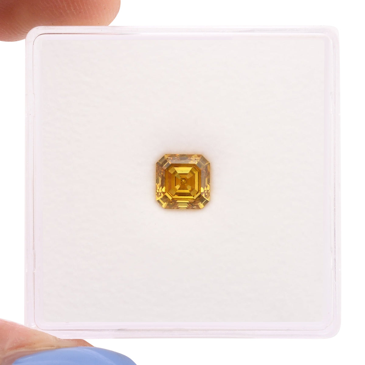 Asscher-Diamant | 0,7 ct | Tieforange-Gelb | VS2 | GIA | Ref. 714846