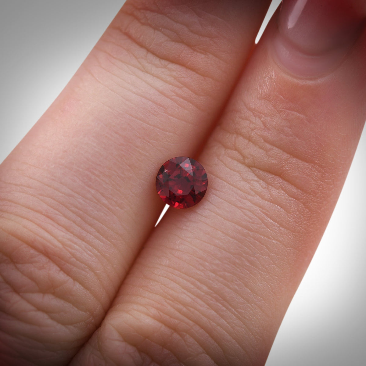 Runder Rubin | 0,71 ct | Rot | Ref. 711367