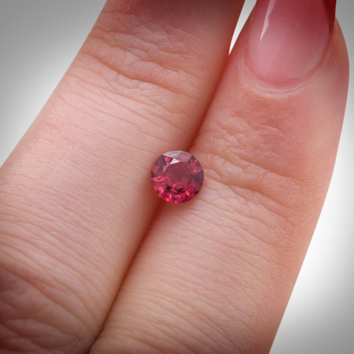 Runder Rubin | 0,72 ct | Rot | Ref. 711502