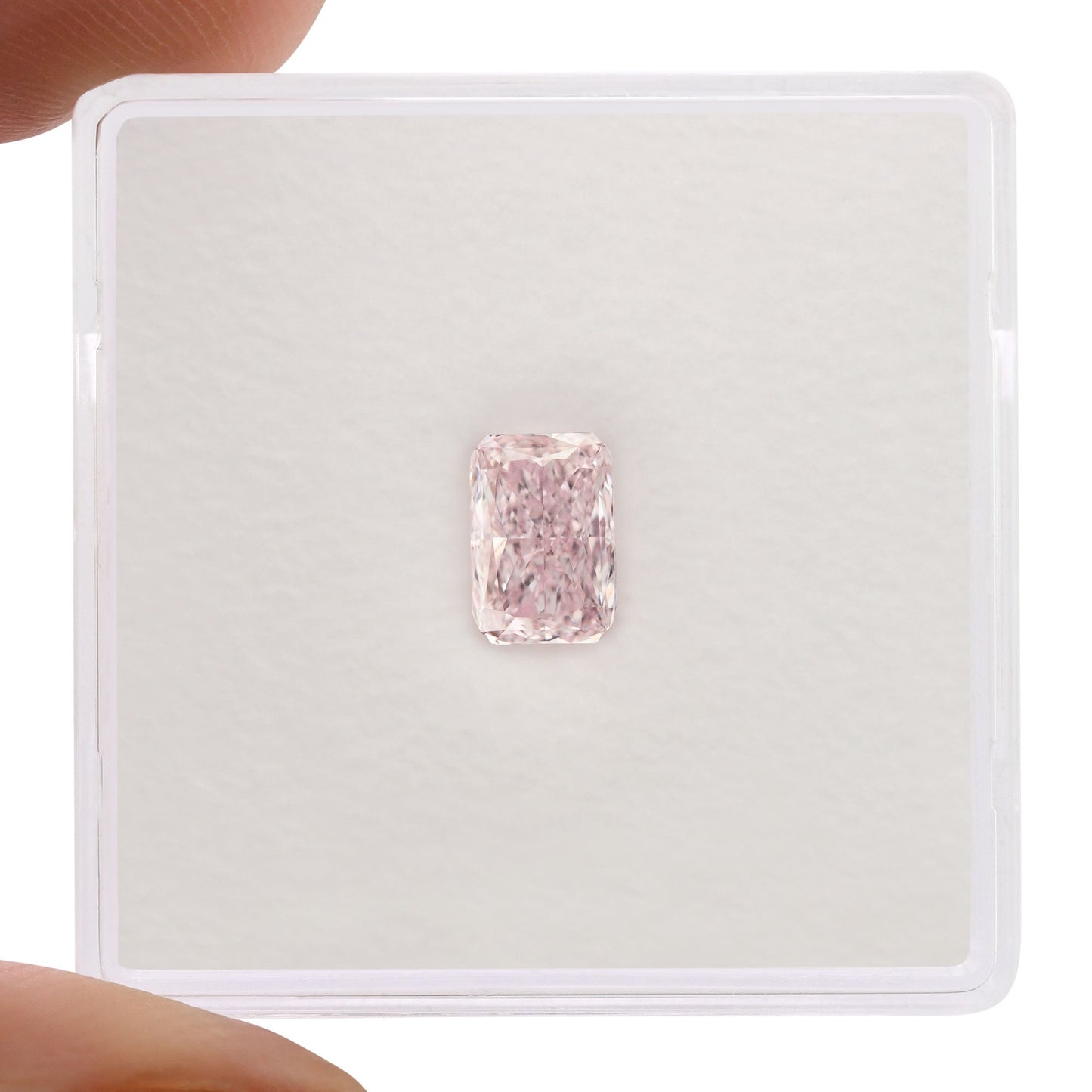 0,75 Karat Fancy Pink Radiant Diamant VVS1 GIA