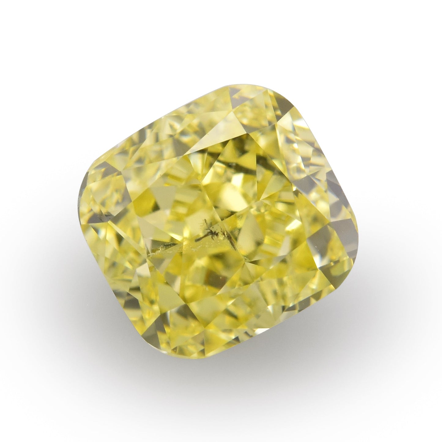 0,81 Karat Fancy Intense Yellow Cushion Diamond (I1) GIA