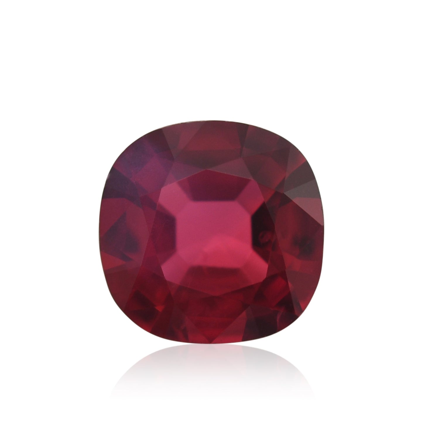 0,85 Karat roter Mosambik-Kissenrubin