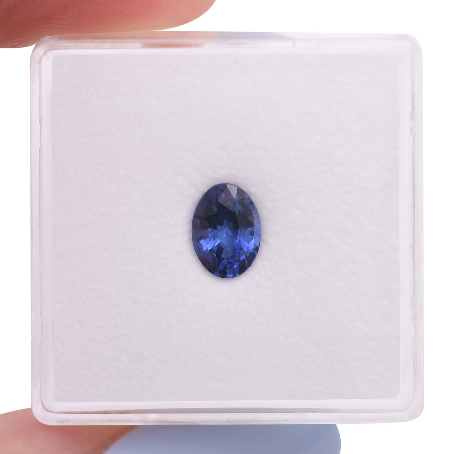 0,92 Karat blauer ovaler Saphir aus Sri Lanka