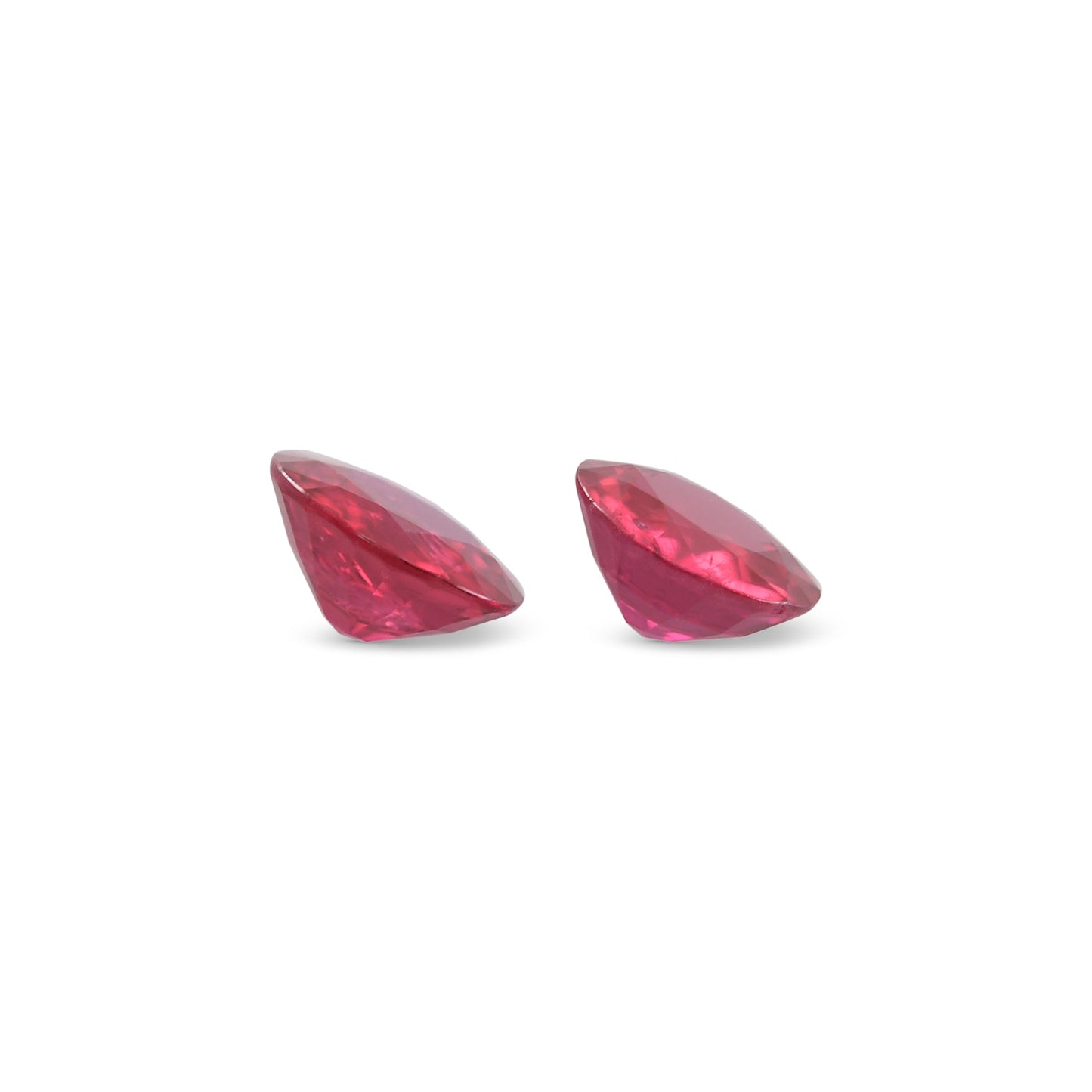0.95 Carat Red MOZAMBIQUE Round Ruby