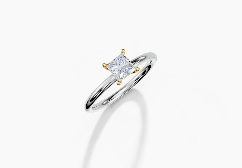 18K Princess 0.5 Carat G/H SI Plain Plain 4Pr Diamond Ring