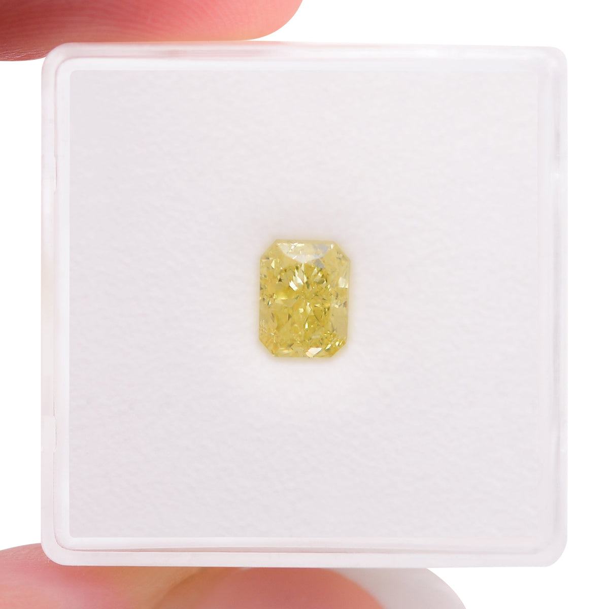 Strahlender Diamant | 1,0 ct | Intensiv gelb | VS2 | GIA | Ref. 714587