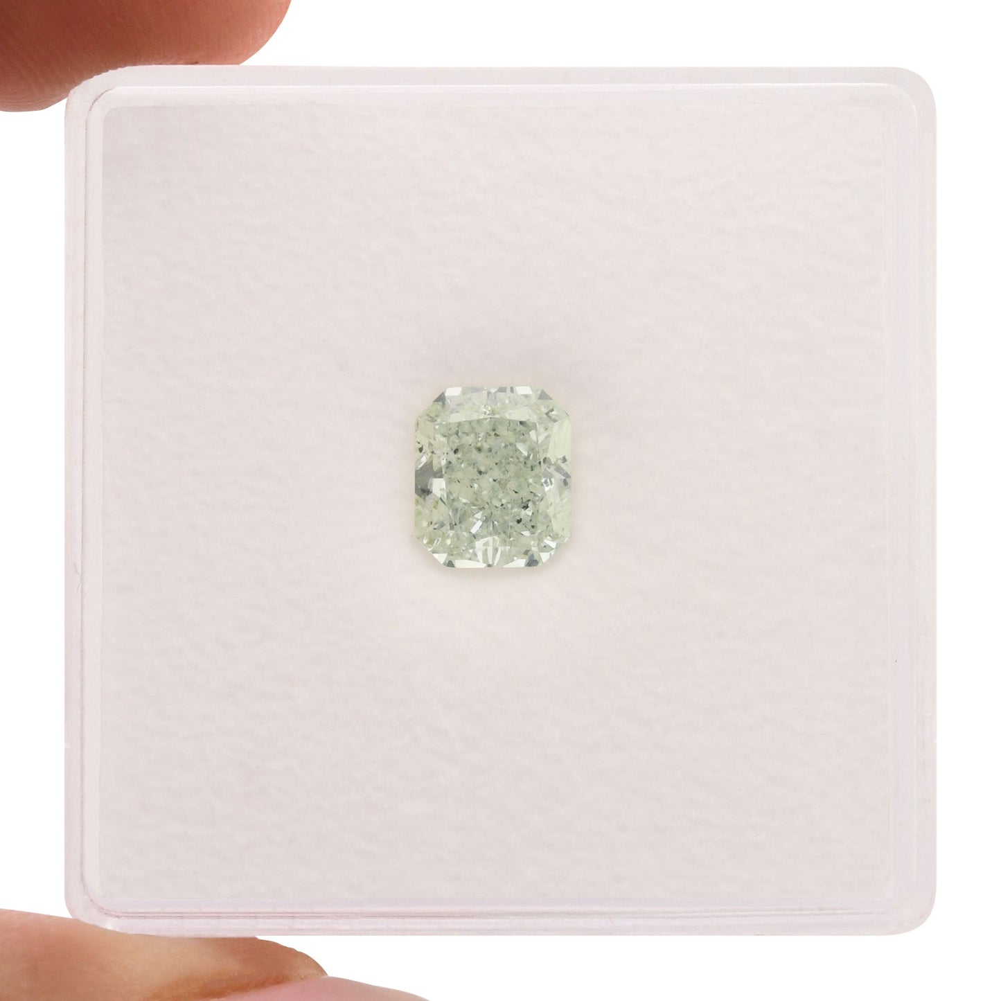 1,01 Karat hellgrüner, strahlender Diamant, SI2, GIA