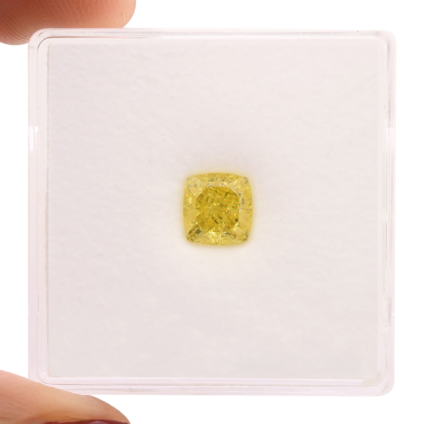 1,01 Karat Fancy Vivid Yellow Cushion Diamond VS2 GIA