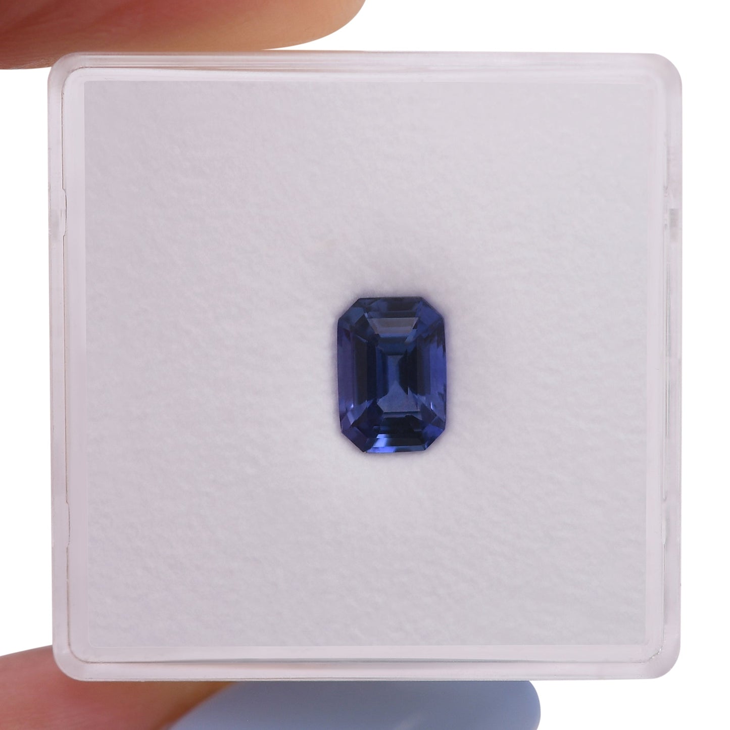 1,06 Karat blauer Smaragd-Saphir aus Sri Lanka
