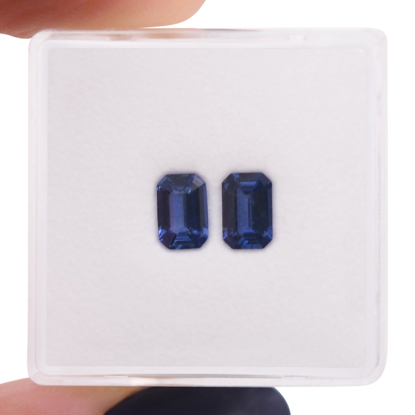 1,17 Karat blauer Smaragd-Saphir aus Sri Lanka