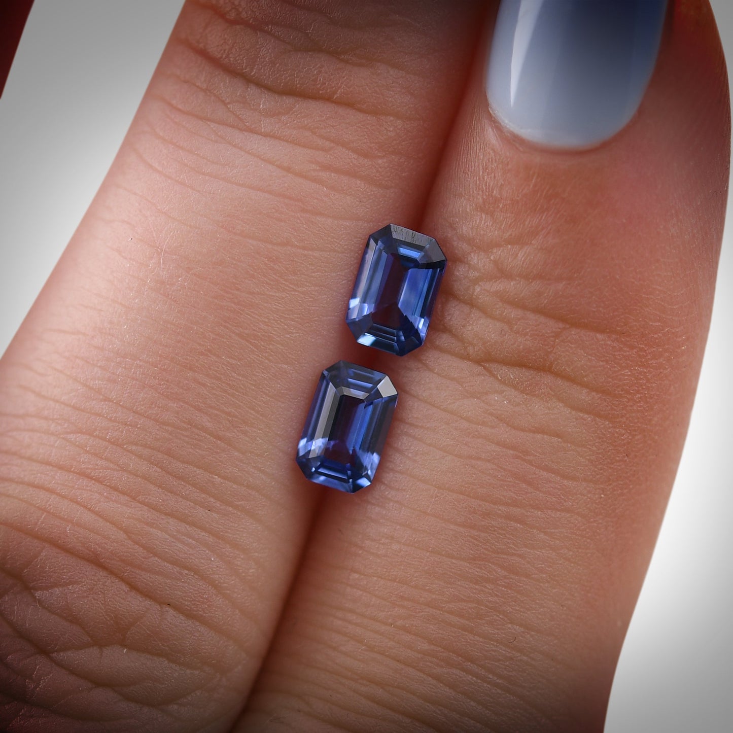 1,18 Karat blaue Smaragd-Saphire aus Sri Lanka (Paar)