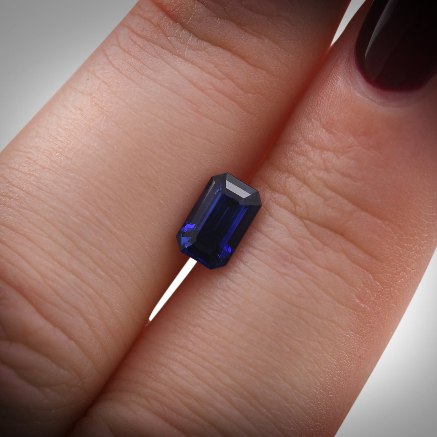 1.29 Carat Blue SRI LANKA Emerald Sapphire