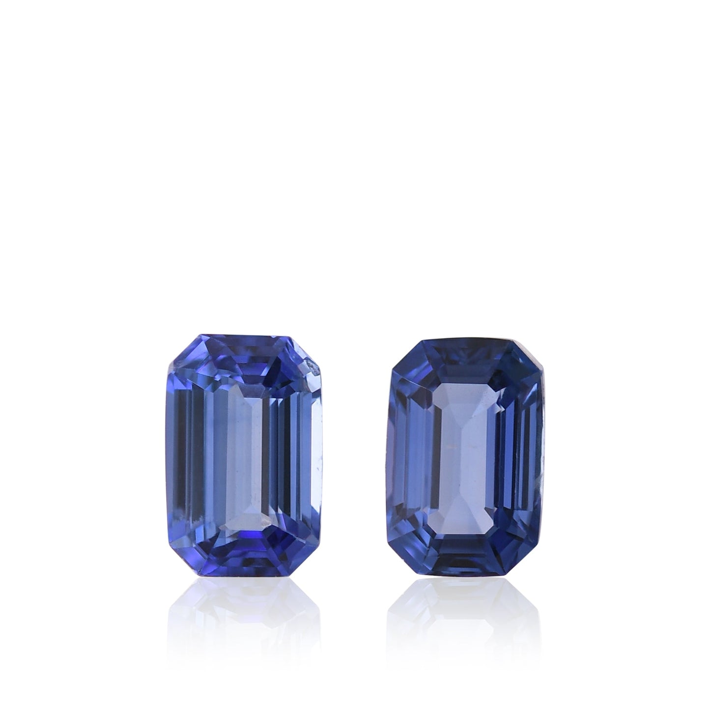 1,32 Karat blauer Smaragd-Saphir aus Sri Lanka
