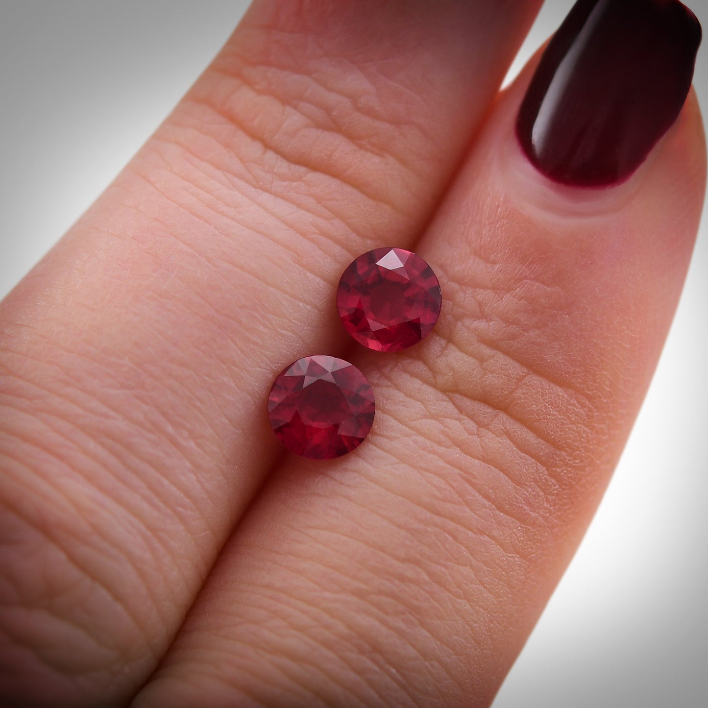 1.35 Carat Red MOZAMBIQUE Round Ruby
