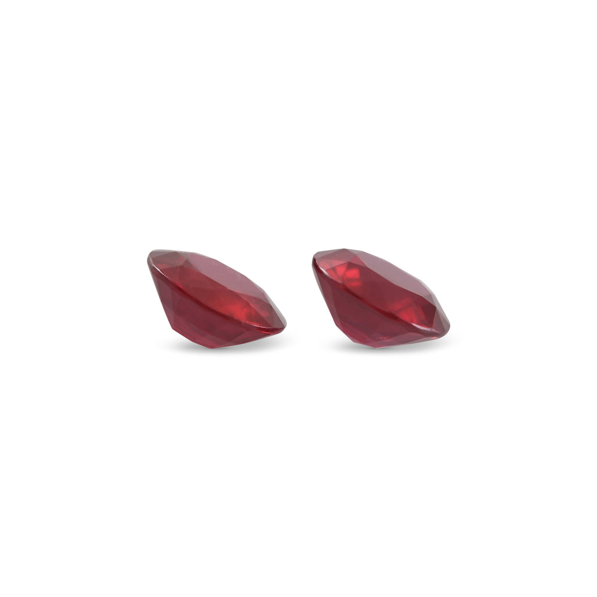 Runder Rubin | 1,35 ct | Rot | Ref. 711360