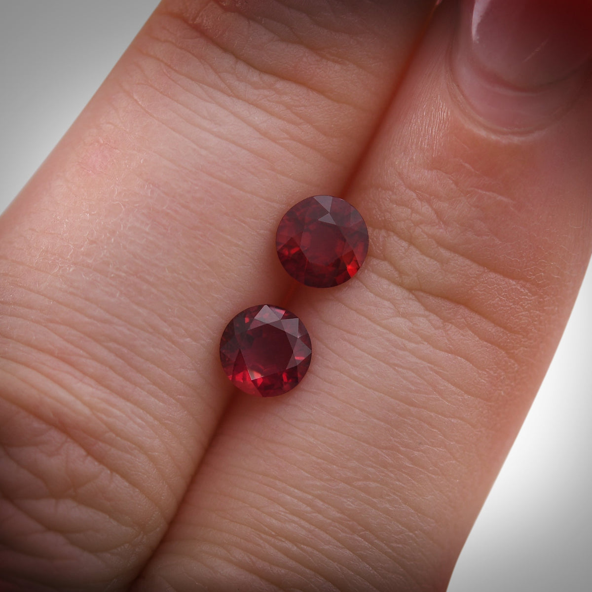 Runder Rubin | 1,35 ct | Rot | Ref. 711361