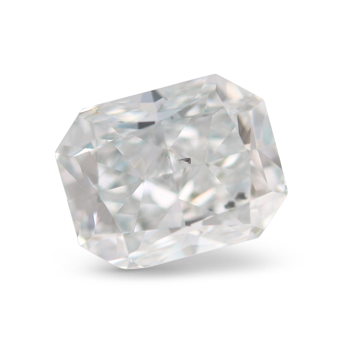 Strahlender Diamant | 1,36 ct | Hellblaugrün | SI2 | GIA | Ref. 722447