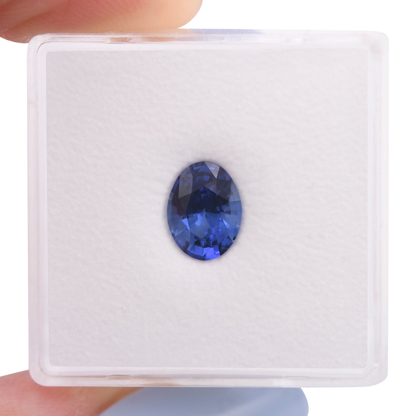 1,36 Karat blauer ovaler Saphir aus Sri Lanka