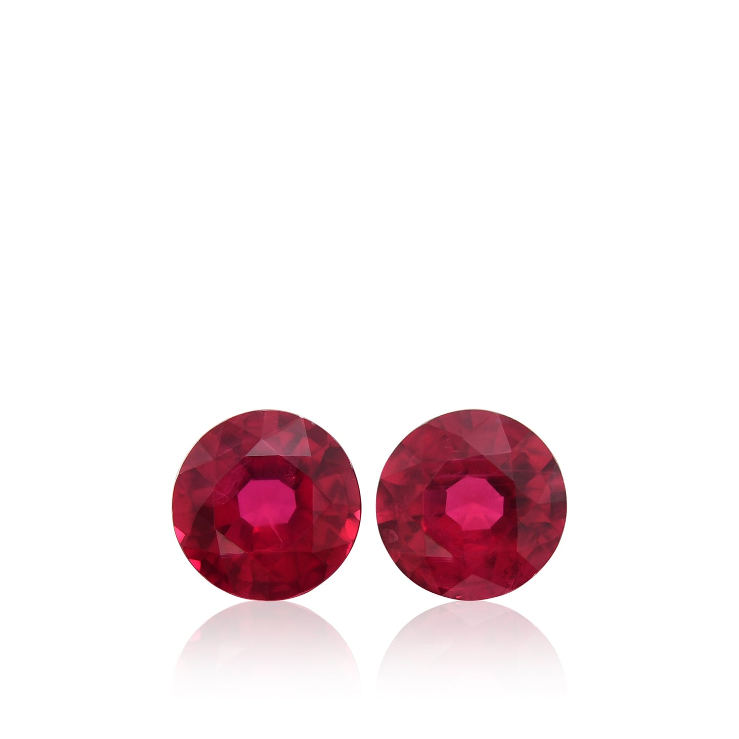 1.37 Carat Red MOZAMBIQUE Round Ruby