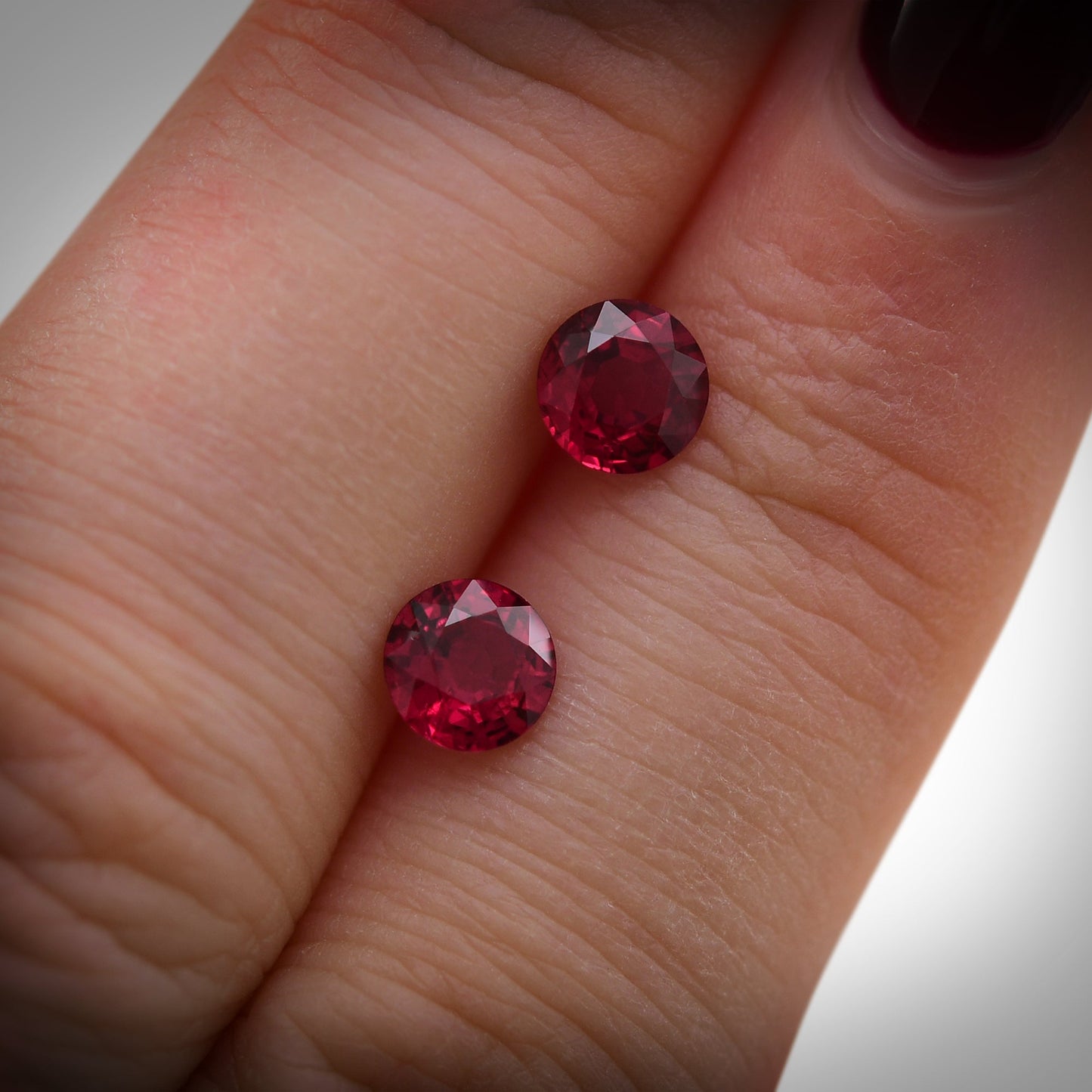 1.41 Carat Red MOZAMBIQUE Round Ruby