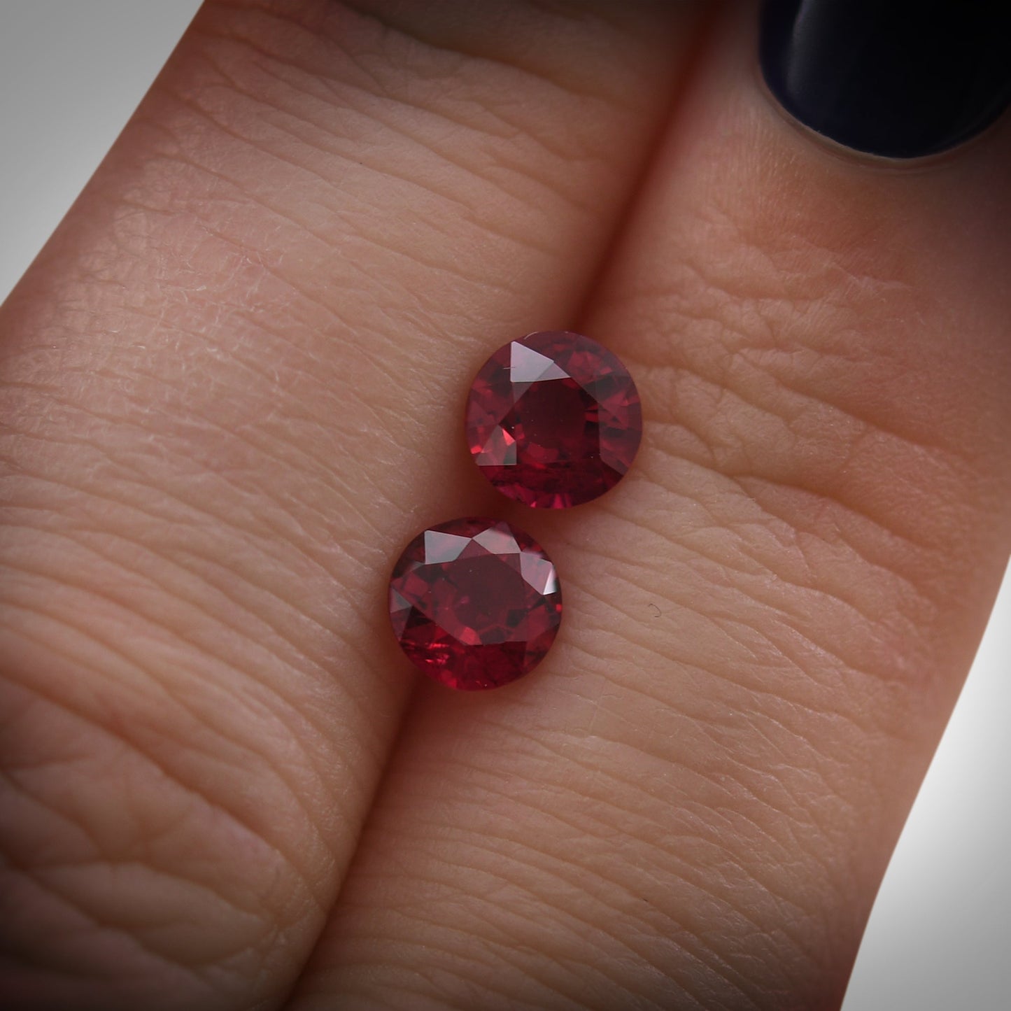1.47 Carat Red MOZAMBIQUE Round Ruby