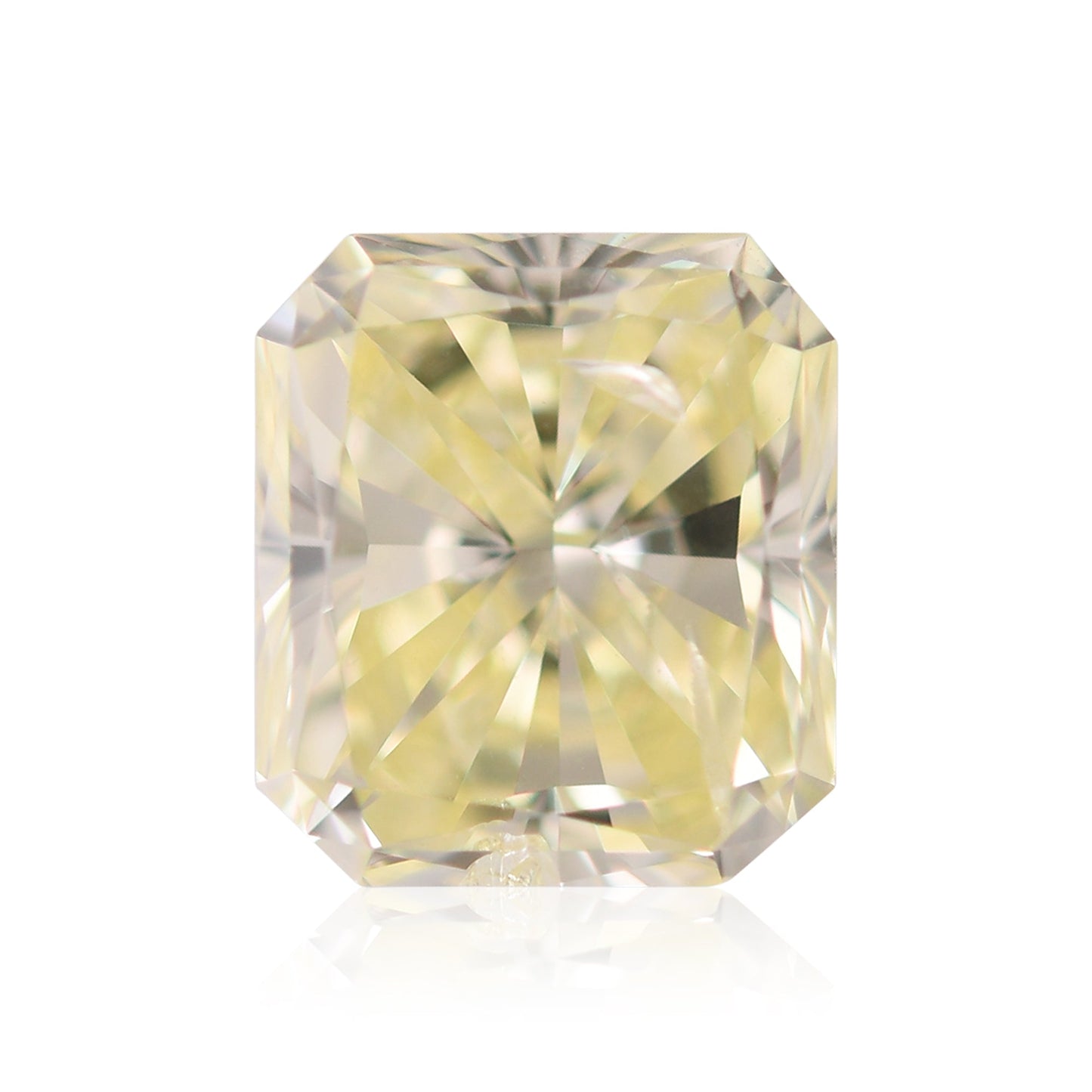 1,51 Karat Fancy Light Yellow Radiant Diamant I1 GIA