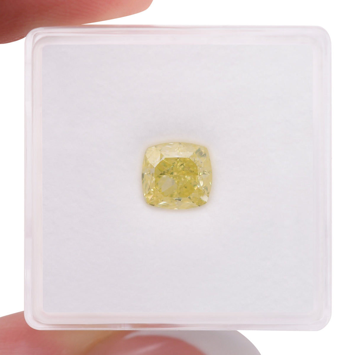 Kissenförmiger Diamant | 1,52 ct | Gelbgoldener Schliff | Reinheitsgrad VS1 | GIA-zertifiziert | Ref. 714619