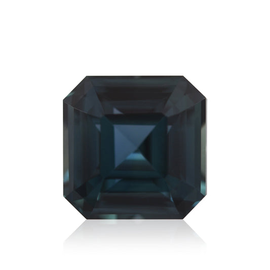 1,54 Karat grüner Madagaskar-Smaragd-Saphir