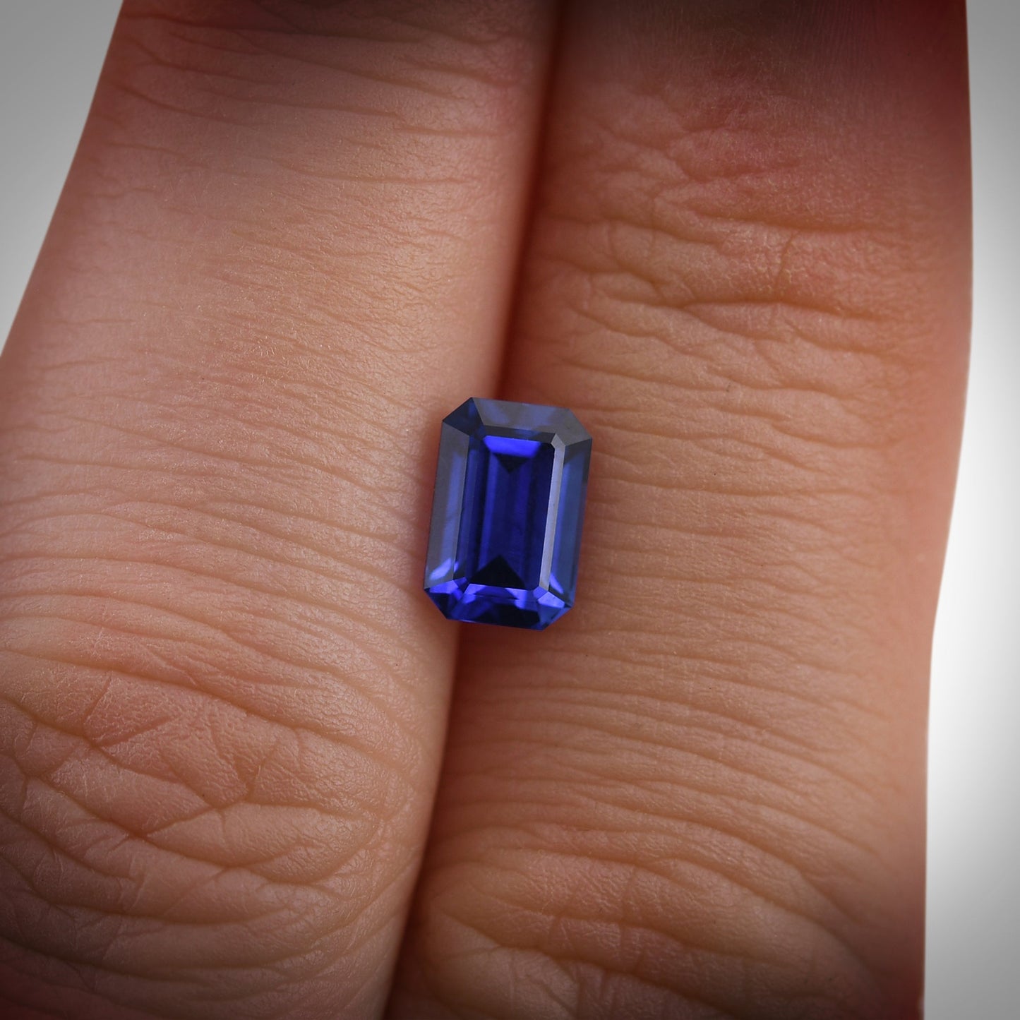 1,65 Karat blauer Smaragd-Saphir aus Sri Lanka