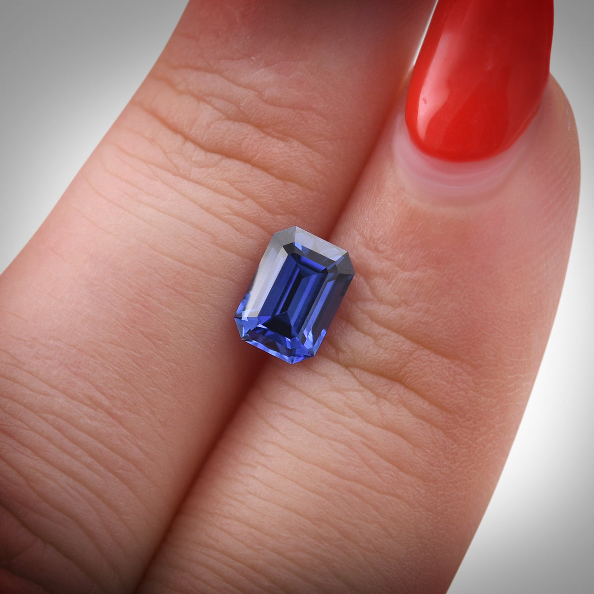 Smaragd-Saphir | 1,68 ct | Blau | Ref. 719426