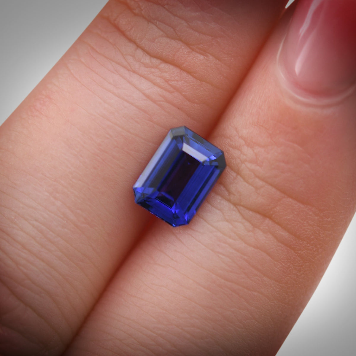 Smaragd-Saphir | 1,99 ct | Blau | Ref. 711568