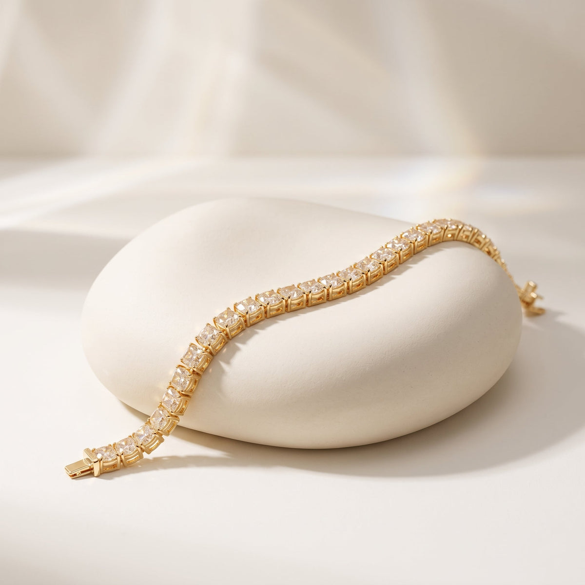 Tennisarmband | 18 Karat Gold | Ref. 1000002M