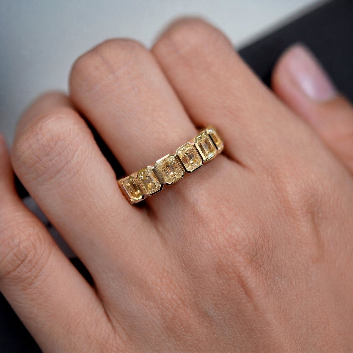 Eternity Ring | 18K Gold | Ref 1000003M