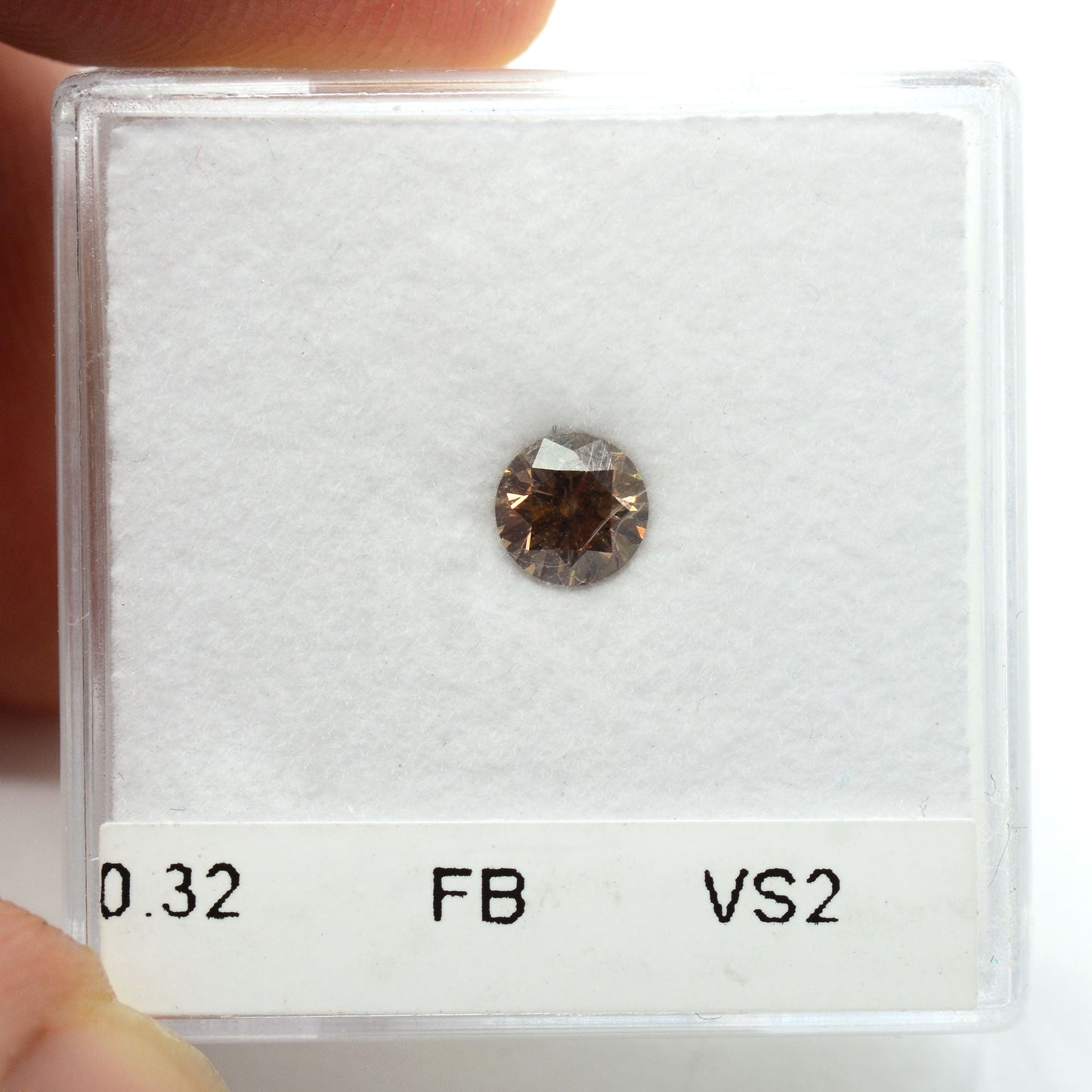 0,32 Karat Fancy Brown Rundbrillanter Diamant VS2 IGI