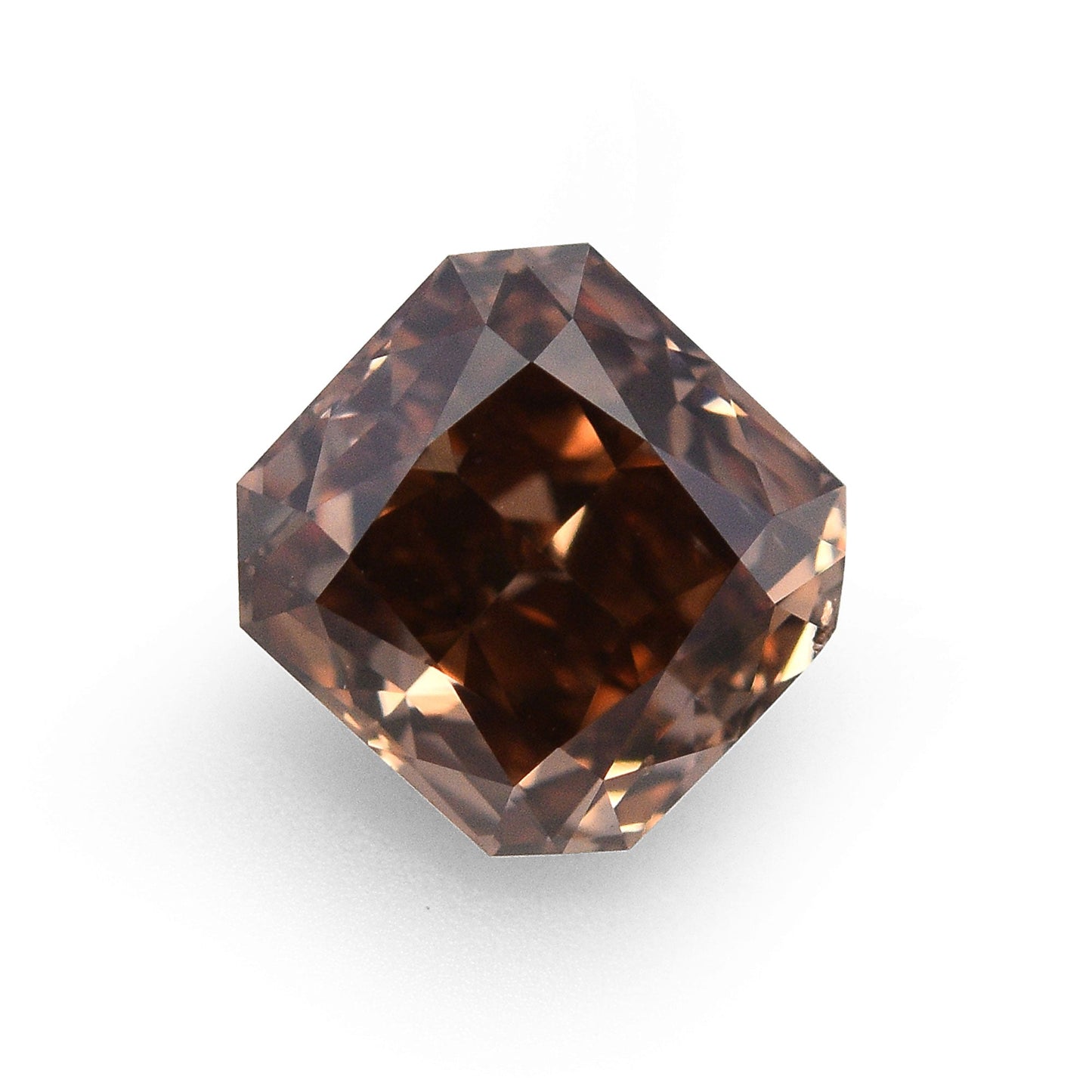 0,45 Karat Fancy Deep Orange Brown Radiant (VS2) GIA