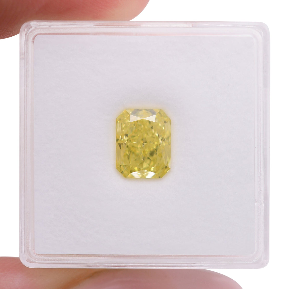 Radiant Diamond | 2.0 ct | Fancy Intense Yellow | SI1 | GIA | Ref 714578