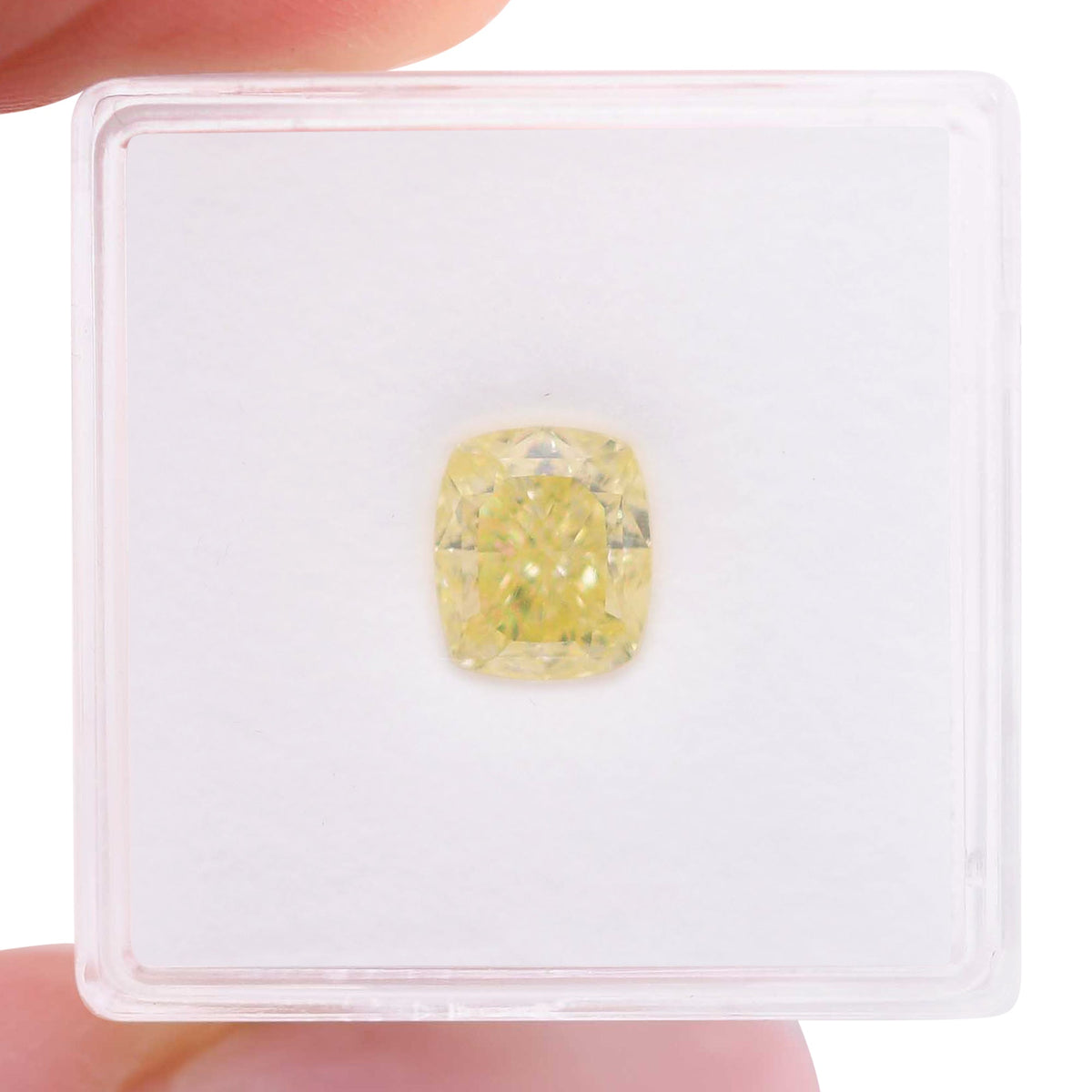 Kissenförmiger Diamant | 2,01 ct | Gelbschliff | Reinheitsgrad VS1 | GIA | Ref. 714613