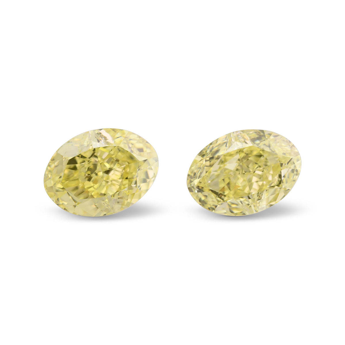 Ovaler Diamant | 2,01 ct | Gelbgold | VVS2 | GIA | Ref. 715772