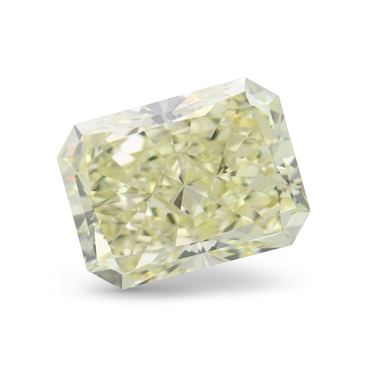Radiant Diamond | 2.02 ct | U-V | SI1 | GIA | Ref 723335