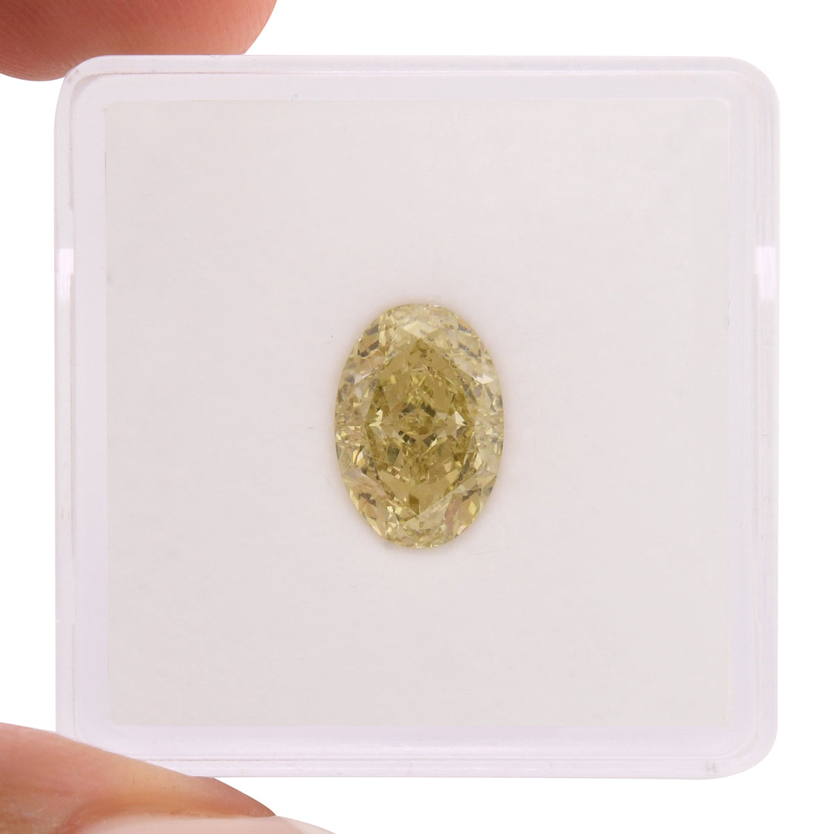 Ovaler Diamant | 2,03 ct | Braungelb | VVS1 | GIA | Ref. 716291