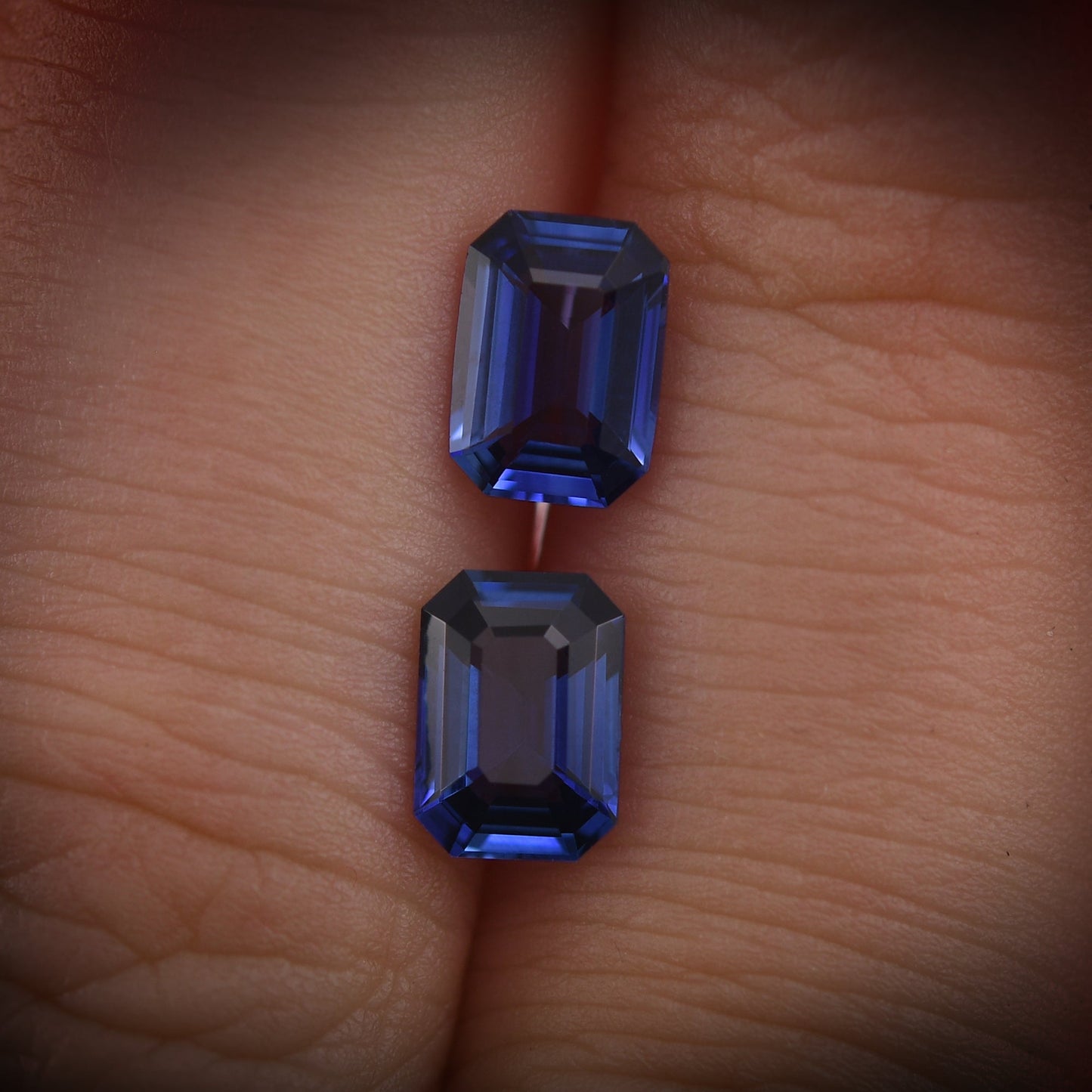 2,08 Karat blaue Smaragd-Saphire aus Sri Lanka (Paar)