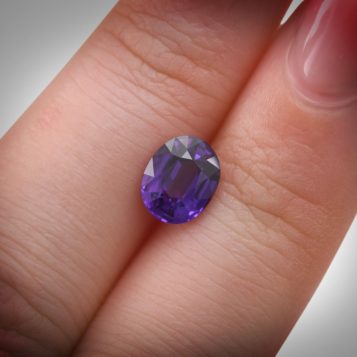 Ovaler Saphir | 2,08 ct | Lila | Ref. 711570