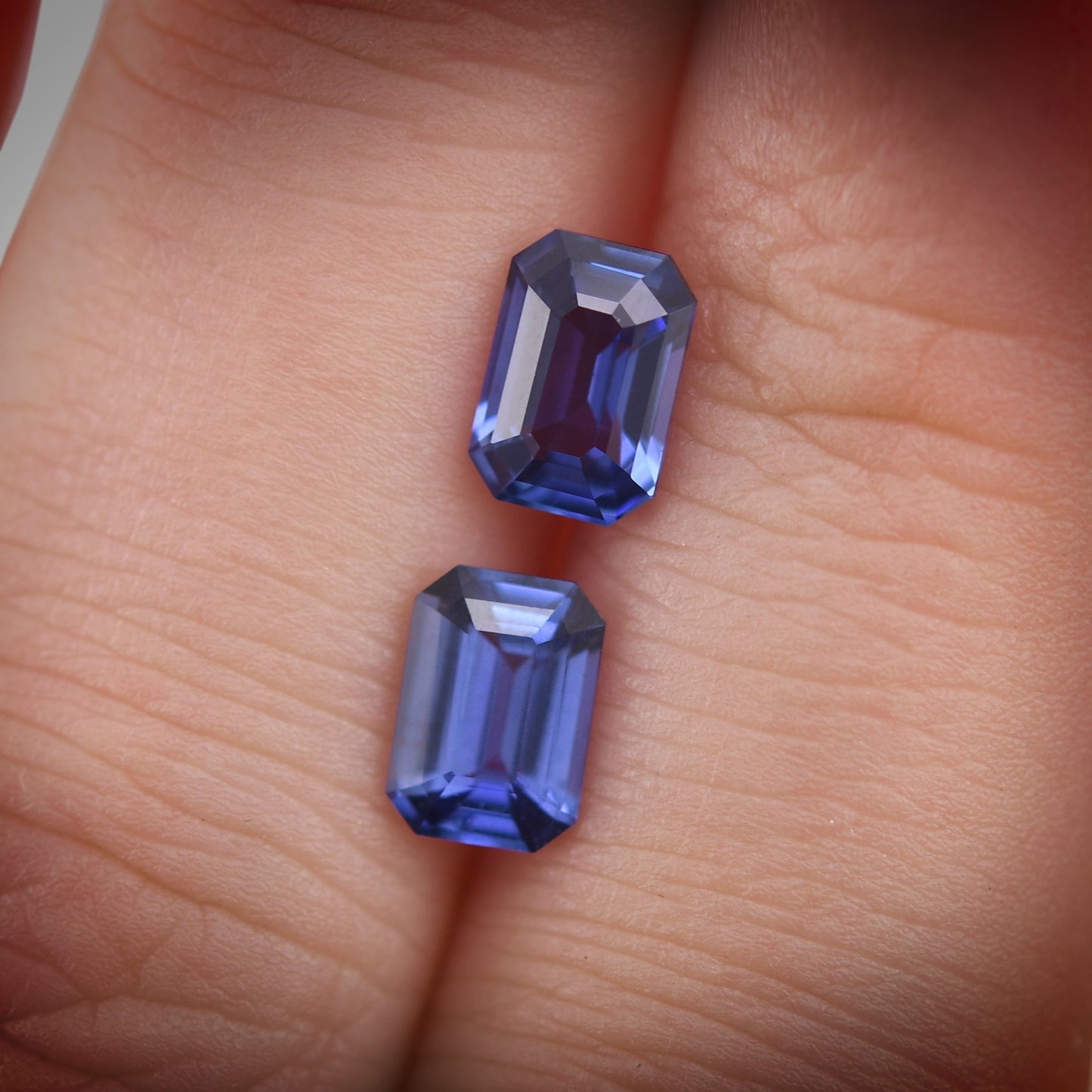 2,25 Karat blaue Smaragd-Saphire aus Sri Lanka (Paar)