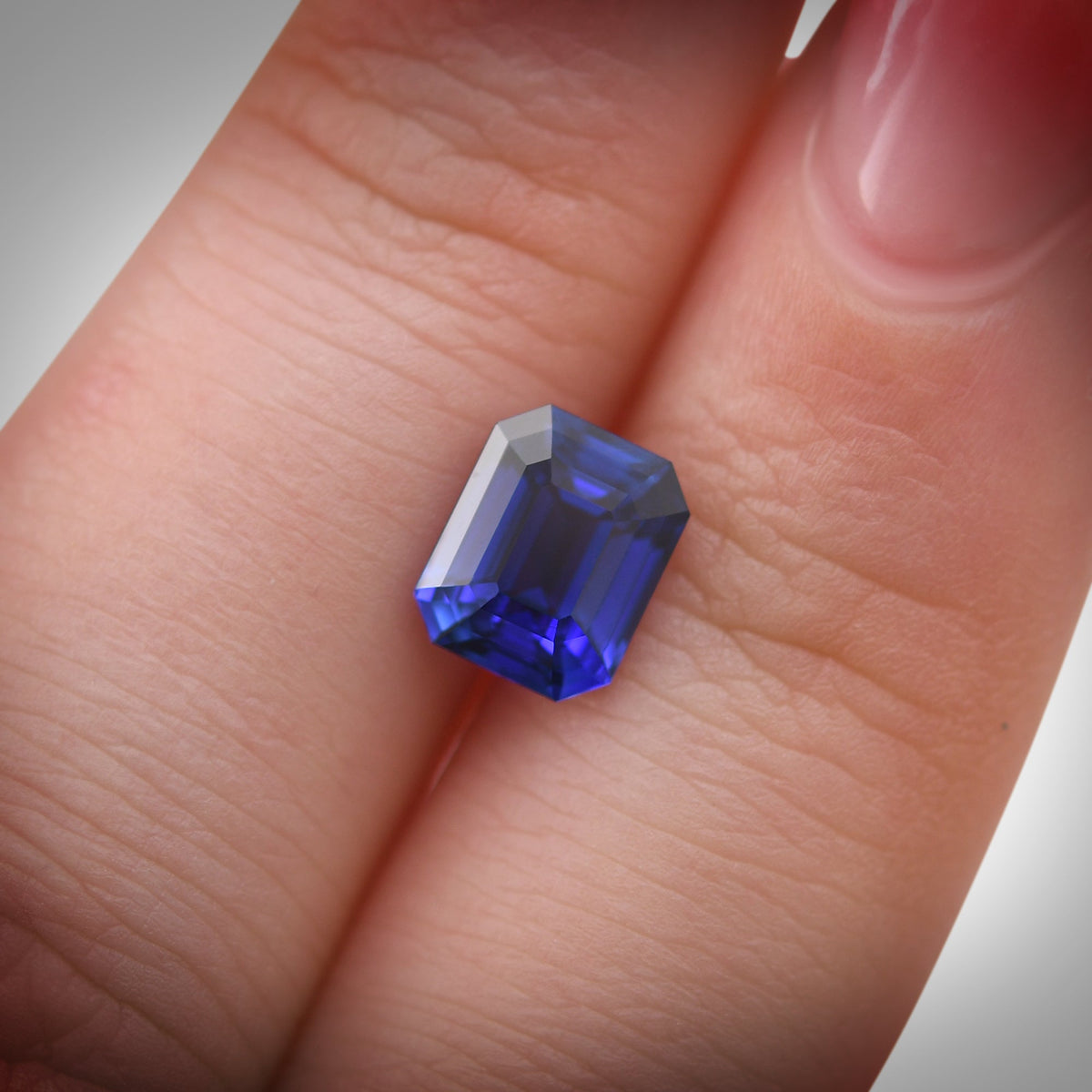 Smaragd-Saphir | 2,39 ct | Blau | Ref. 711565