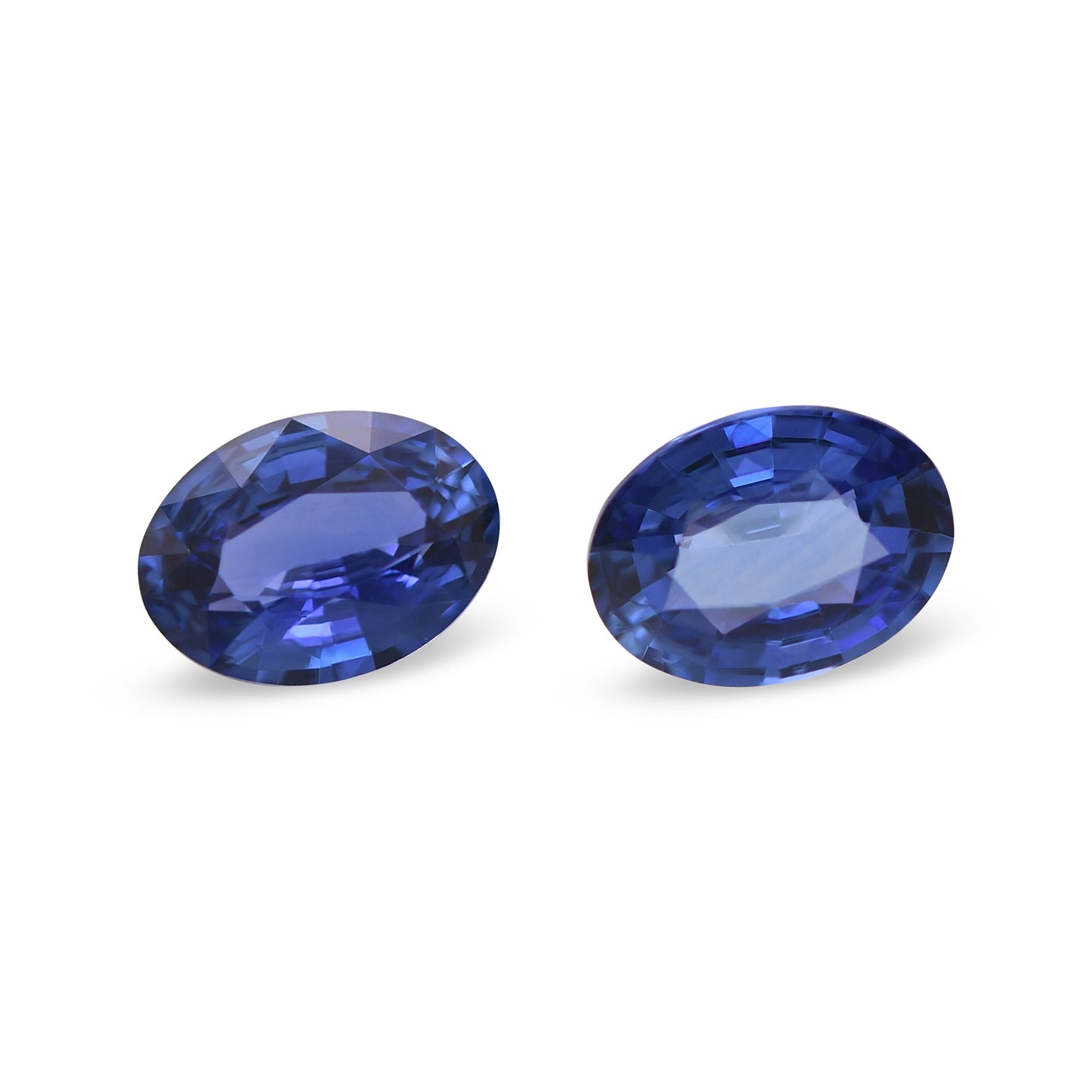 Paar ovale blaue Saphire aus Sri Lanka, 2,67 Karat