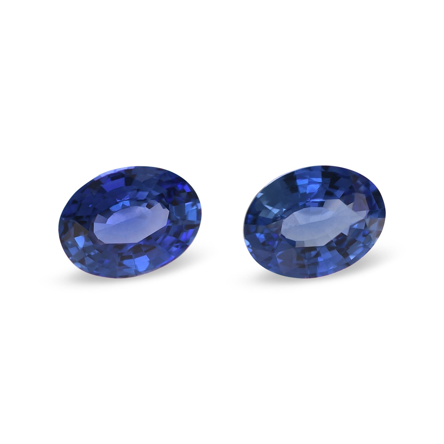 Paar ovale blaue Saphire aus Sri Lanka, 2,86 Karat