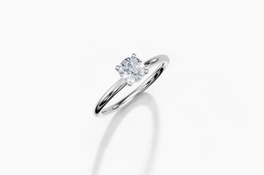 18K Round 0.3 Carat G/H SI Plain Plain 4Pr Diamond Ring