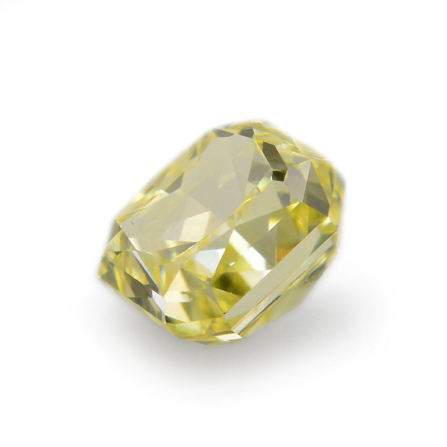 0,42 Karat Fancy Intense Yellow Radiant VS2 IGI